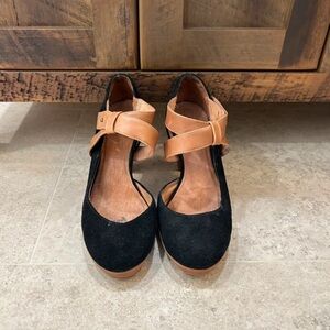 Anthropologie Black and Tan Heels